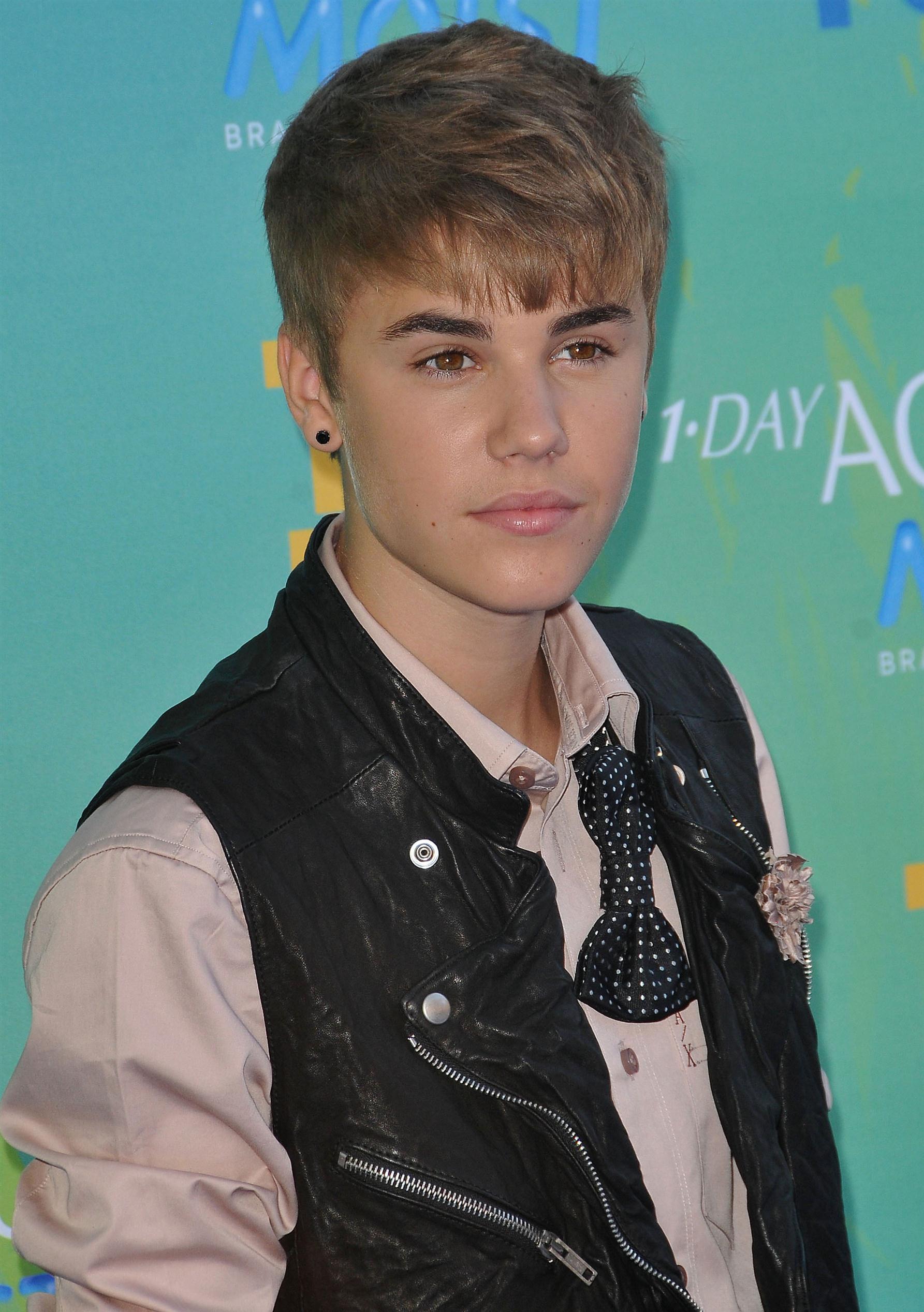 Justin Bieber at Teen Choice Awards 2011 photos | Picture 59026